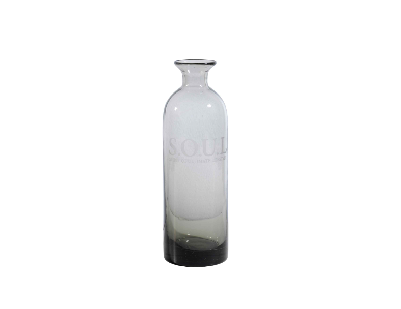 S.O.U.L 200122_glass_bottle_grey_7x22_cm